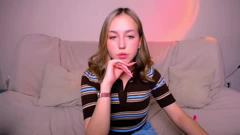 cindylovesmith online show from March 14, 4:02 am