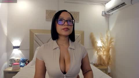 Claire 3 online show from January 14, 4:06 am