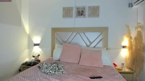 Claire 3 online show from December 29, 10:03 pm