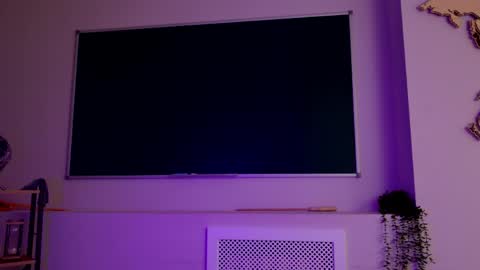 Claire online show from April 30, 8:57 pm