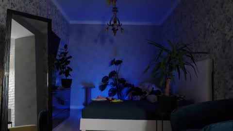 Clara online show from November 6, 7:42 pm