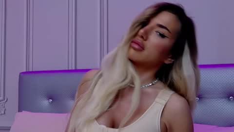 ClaraHazel online show from March 7, 8:02 am