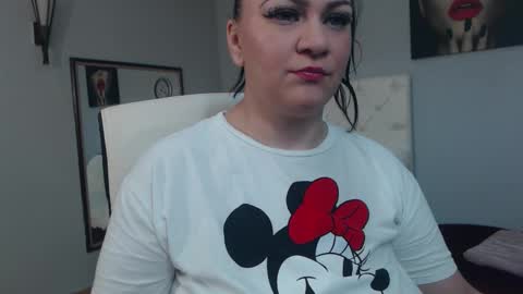 Clara online show from October 6, 10:36 pm