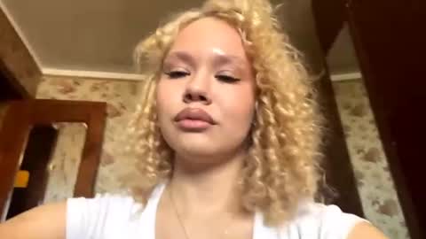 claudettelayel online show from July 14, 10:21 am