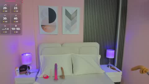 clauwdeen  wolf online show from April 10, 8:26 pm