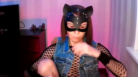 cleo_catra online show from October 27, 12:12 pm