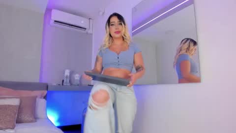 . Cleo Jhonson . online show from February 22, 6:58 am