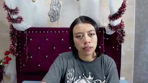 clhoedeep online show from February 18, 12:39 pm