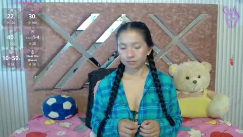 Cloe online show from March 18, 8:03 pm