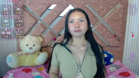 Cloe online show from March 17, 8:02 pm