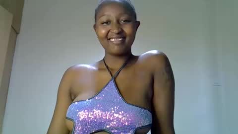 bella online show from November 20, 11:11 am