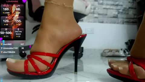 laurita online show from March 8, 2:04 am