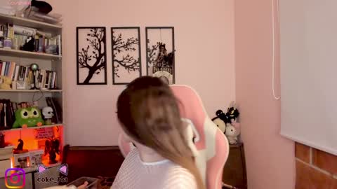 Danna Smith online show from December 6, 11:24 pm