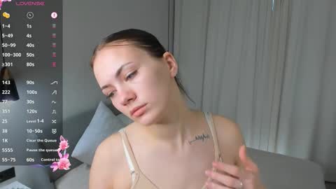 Carry online show from October 25, 1:24 am