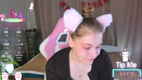 Collen Mon Tue Wed Thu Fri GMT 3 0300am - 0900am  online show from October 24, 6:37 pm