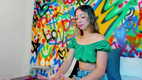 valentina online show from April 10, 2:34 pm