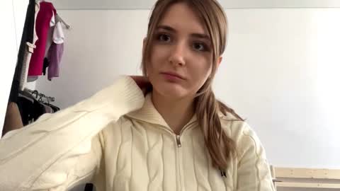 Amelia online show from February 15, 11:53 am