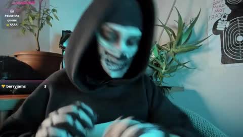 cos_operator online show from October 5, 5:51 pm