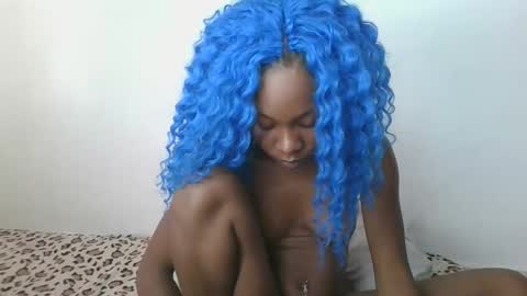 cotton_canddy online show from April 12, 11:35 am