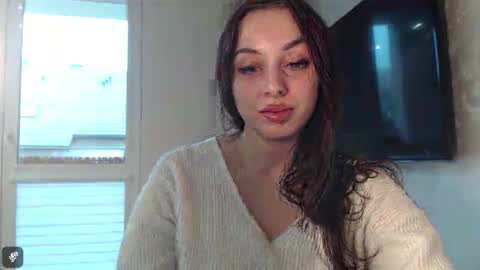 Courtney online show from November 11, 9:39 am