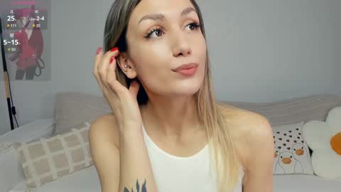 Emma online show from January 11, 7:05 pm