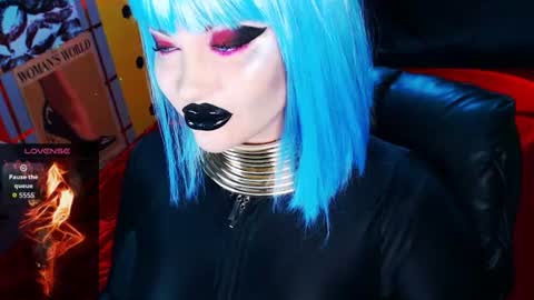 Roxy online show from July 25, 3:30 pm