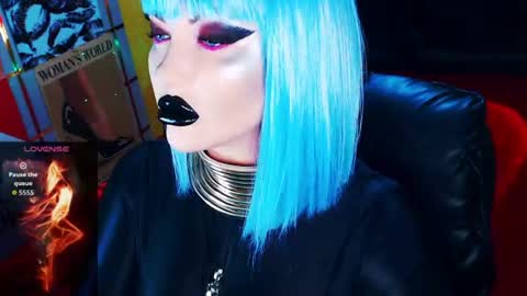 Roxy online show from July 10, 3:34 pm