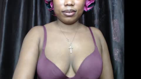 venessa online show from May 13, 2:56 pm