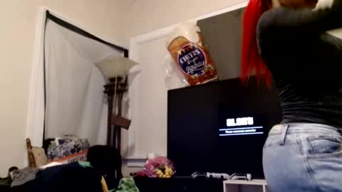 CreamyExotica online show from February 24, 4:15 am