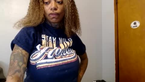 CreamyExotica online show from December 17, 5:28 pm