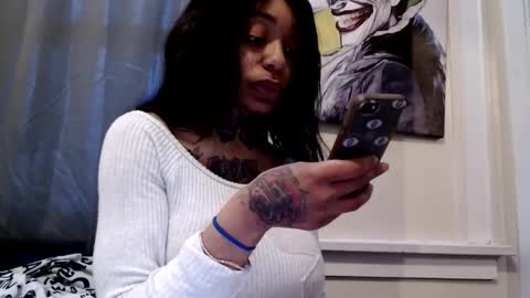 CreamyExotica online show from February 18, 3:10 pm