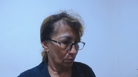 cristal_collins1 online show from August 3, 10:21 am
