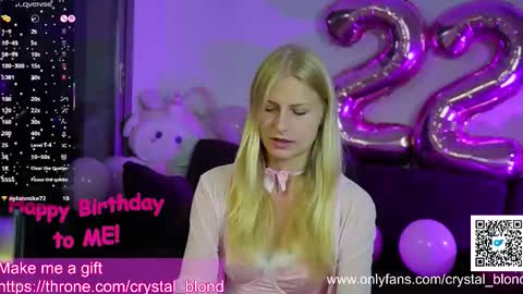 Crystal online show from November 17, 9:04 pm