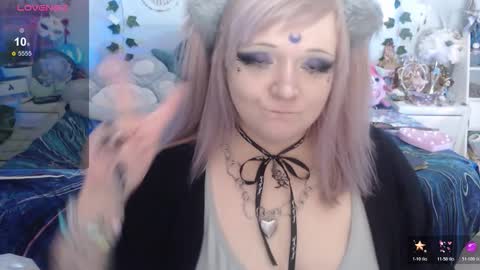   online show from November 22, 2:53 pm