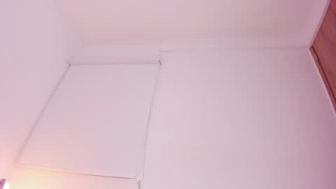  Crystal  online show from February 20, 6:26 am