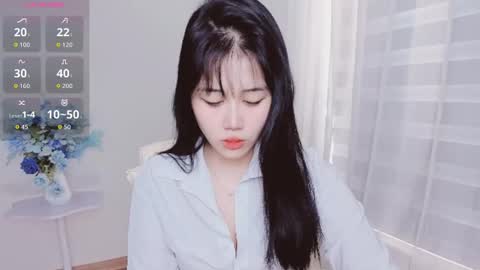crystal_lea online show from October 21, 1:31 am