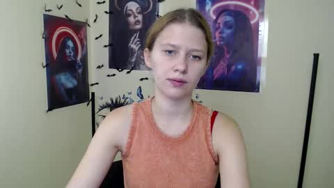 Stella online show from November 6, 8:20 am