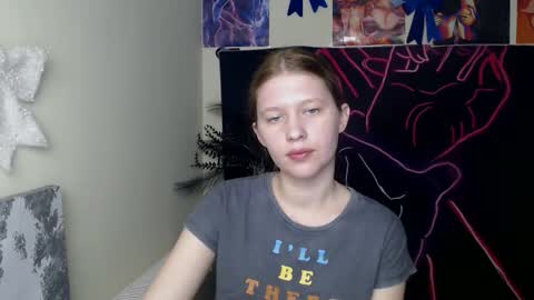 Stella online show from March 4, 3:29 pm