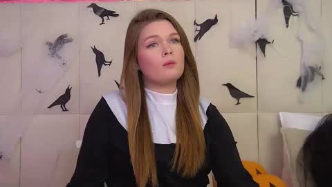 Crystal online show from October 31, 8:18 am