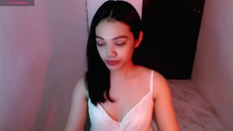 cuddlepunk_bubble online show from June 3, 5:18 pm