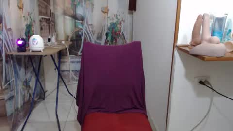 Vannesa online show from February 18, 9:25 pm