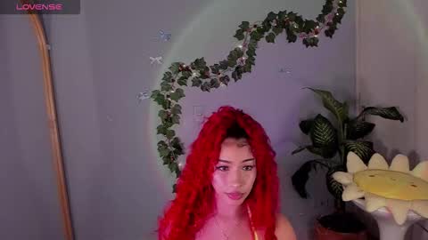 Curly915e online show from December 14, 11:54 pm