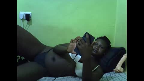 curvy_corazon1 online show from October 17, 6:33 pm