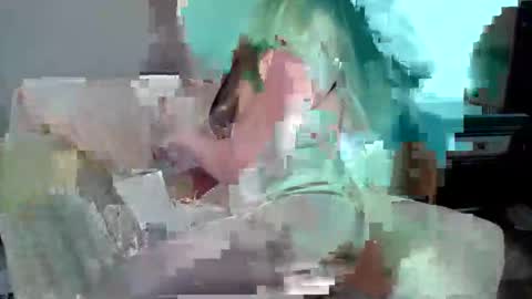 Hazel online show from October 6, 4:18 am