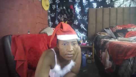 curvypear76x online show from December 22, 10:51 am