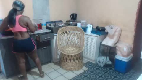 curvypear76x online show from January 20, 7:15 am