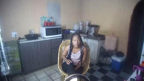 curvypear76x online show from October 1, 10:53 am