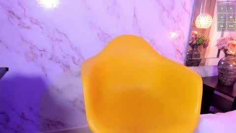 Sara online show from May 12, 4:13 pm