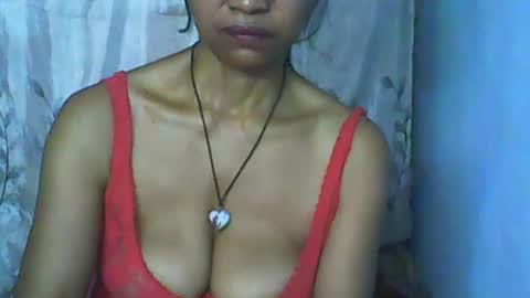 Snapshot of cute_moll chatting on October 22, 11:15 am murielle online show from October 22, 11:15 am