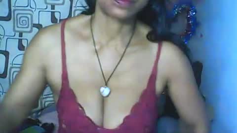 murielle online show from January 8, 5:00 am